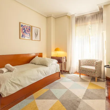 Morada De Lujo En Menendez Pelayo I Parking Privado I Playas I Wifi 산탄데르