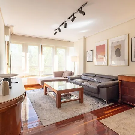 아파트 Morada De Lujo En Menendez Pelayo I Parking Privado I Playas I Wifi