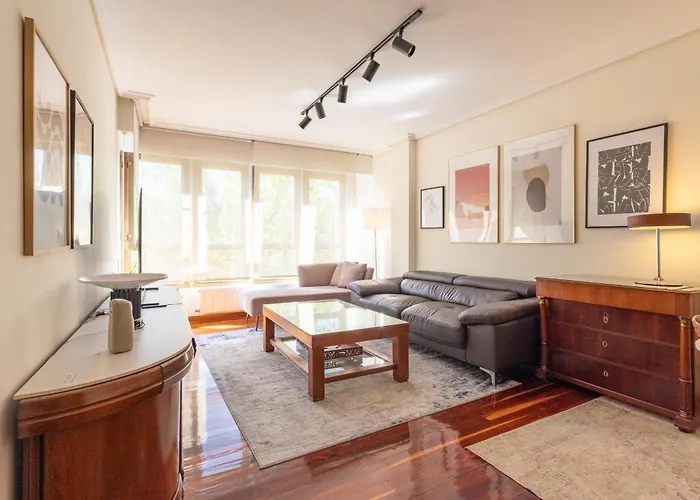 Apartamento Morada De Lujo En Menéndez Pelayo